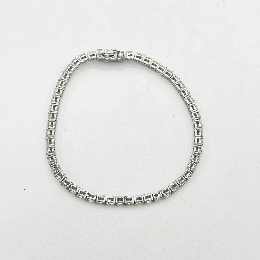 Joan Rivers Women's Tennis Bracelet Silver Tone Metal Rhinestone Crystals 7.75